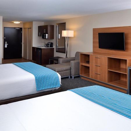 Holiday Inn Hotel & Suites Edmonton Airport Conference Centre By Ihg Nisku Buitenkant foto