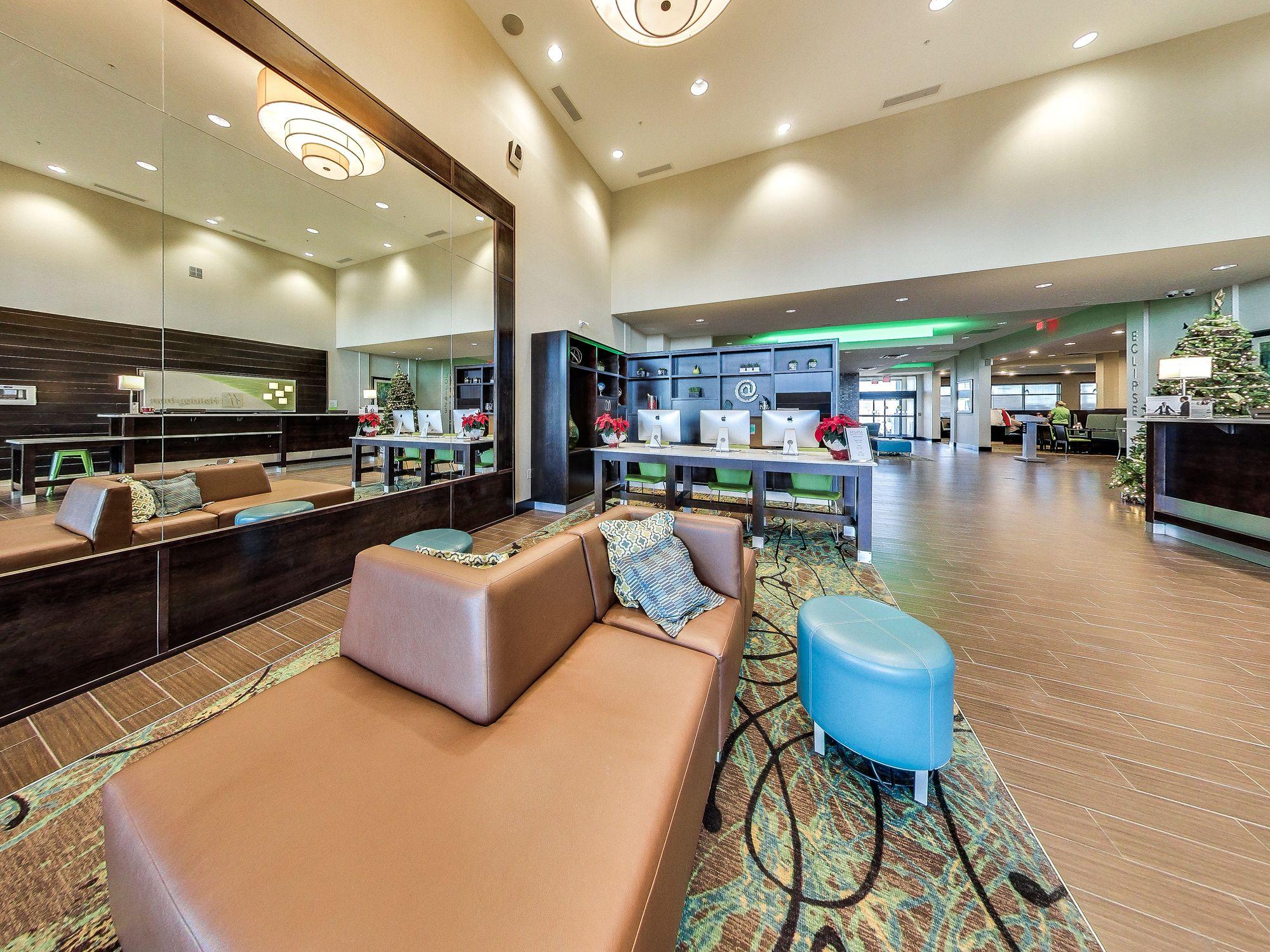 Holiday Inn Hotel & Suites Edmonton Airport Conference Centre By Ihg Nisku Buitenkant foto