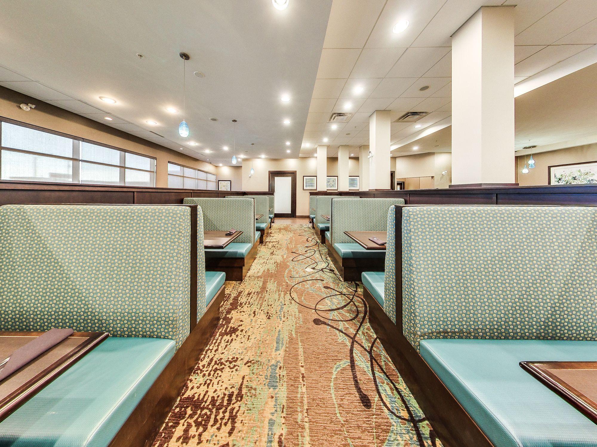 Holiday Inn Hotel & Suites Edmonton Airport Conference Centre By Ihg Nisku Buitenkant foto
